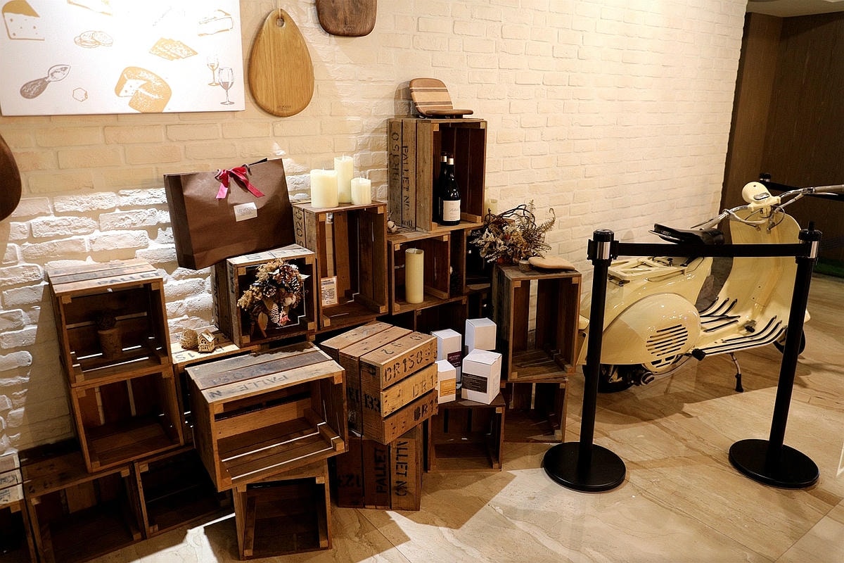 20251109-6vs7l 20251109-6vs7l