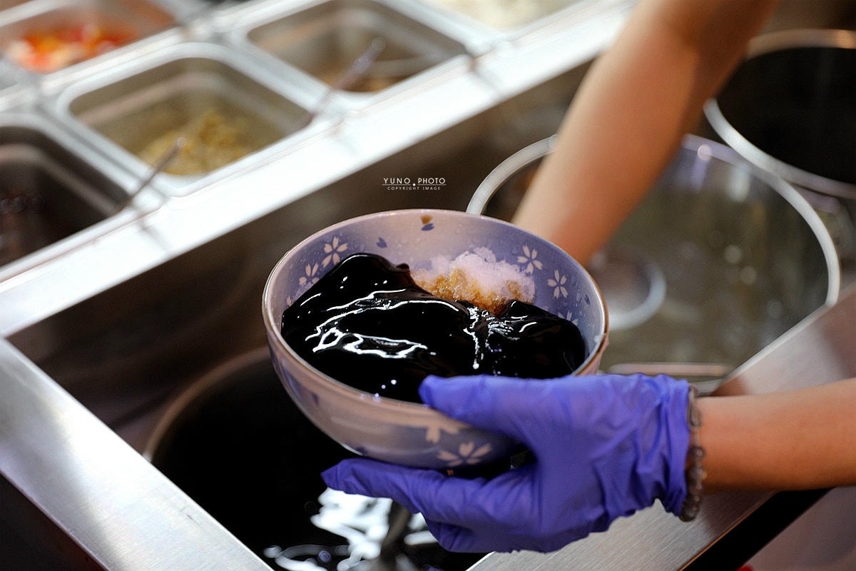 20251109-8m7vh 20251109-8m7vh