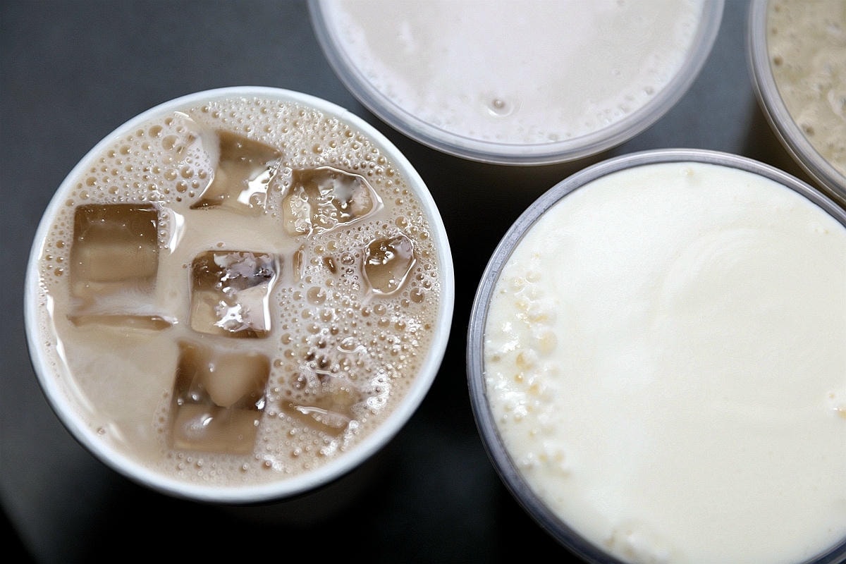 20251109-eizfh 20251109-eizfh