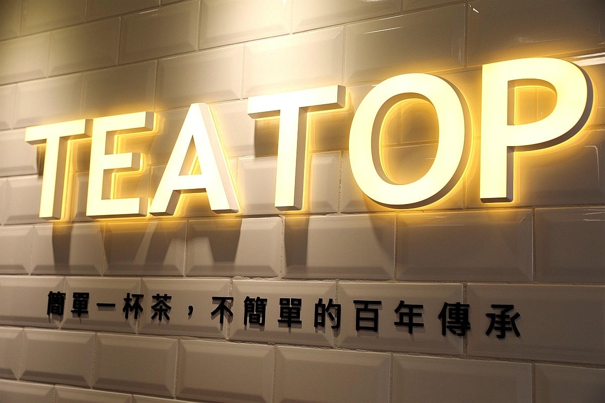 20251109-ksqr8 20251109-ksqr8