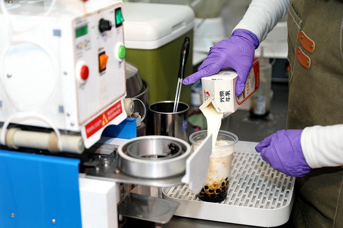 20251109-pfh74 20251109-pfh74