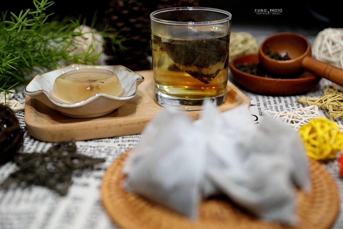 20251109-vhmom 20251109-vhmom