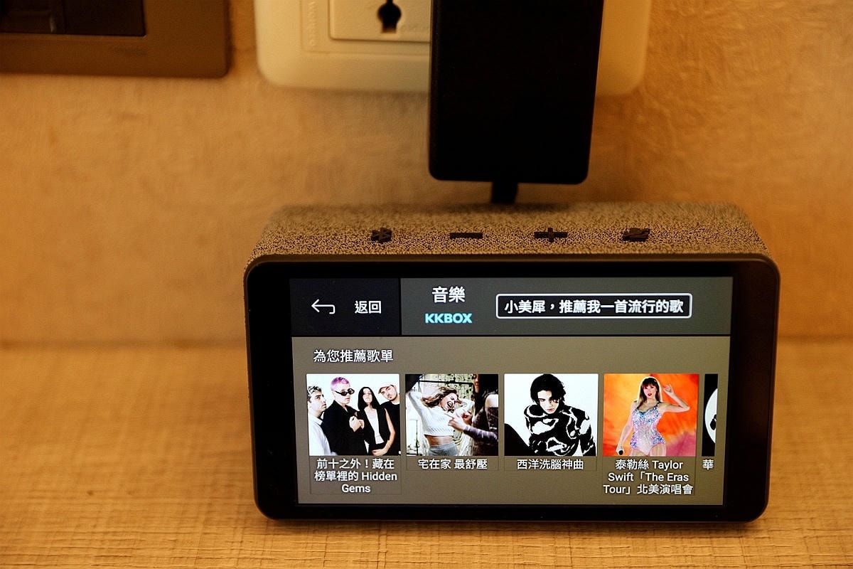 20251109-zrxox 20251109-zrxox