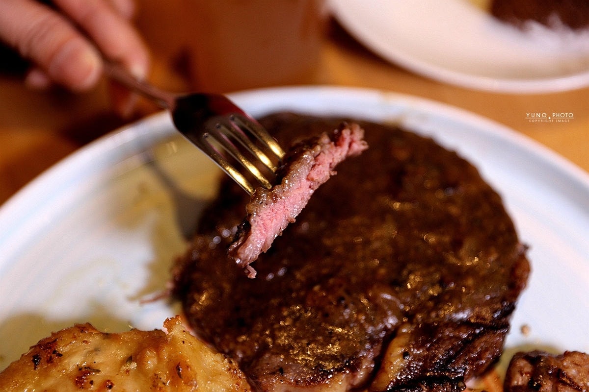 20251109-ij2bv 20251109-ij2bv