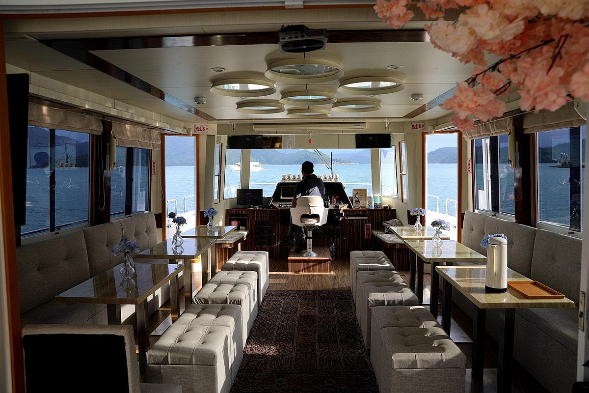 20251109-8g6of 20251109-8g6of