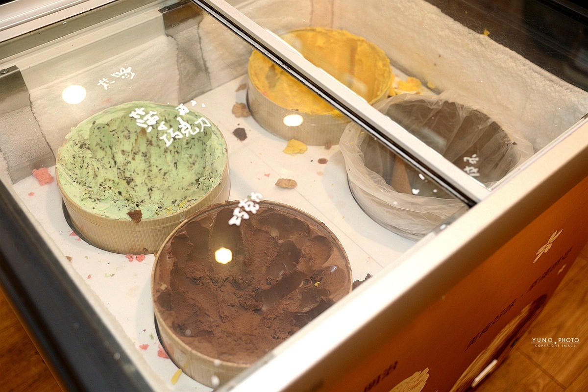 20251109-a1jcz 20251109-a1jcz