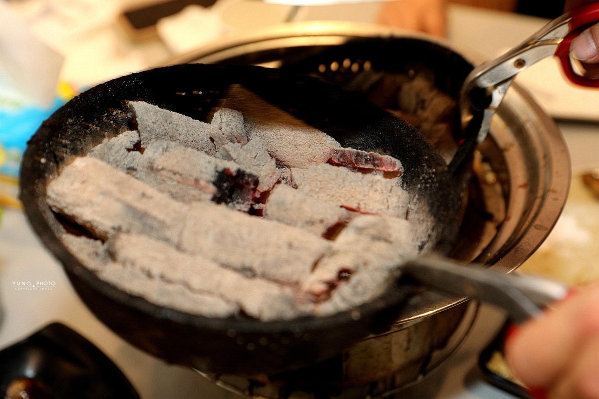 20251109-qv5zl 20251109-qv5zl