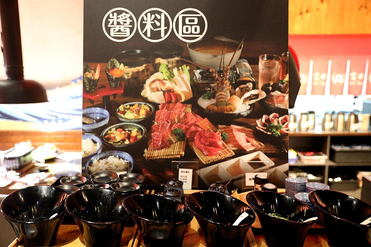 20251109-swj1j 20251109-swj1j