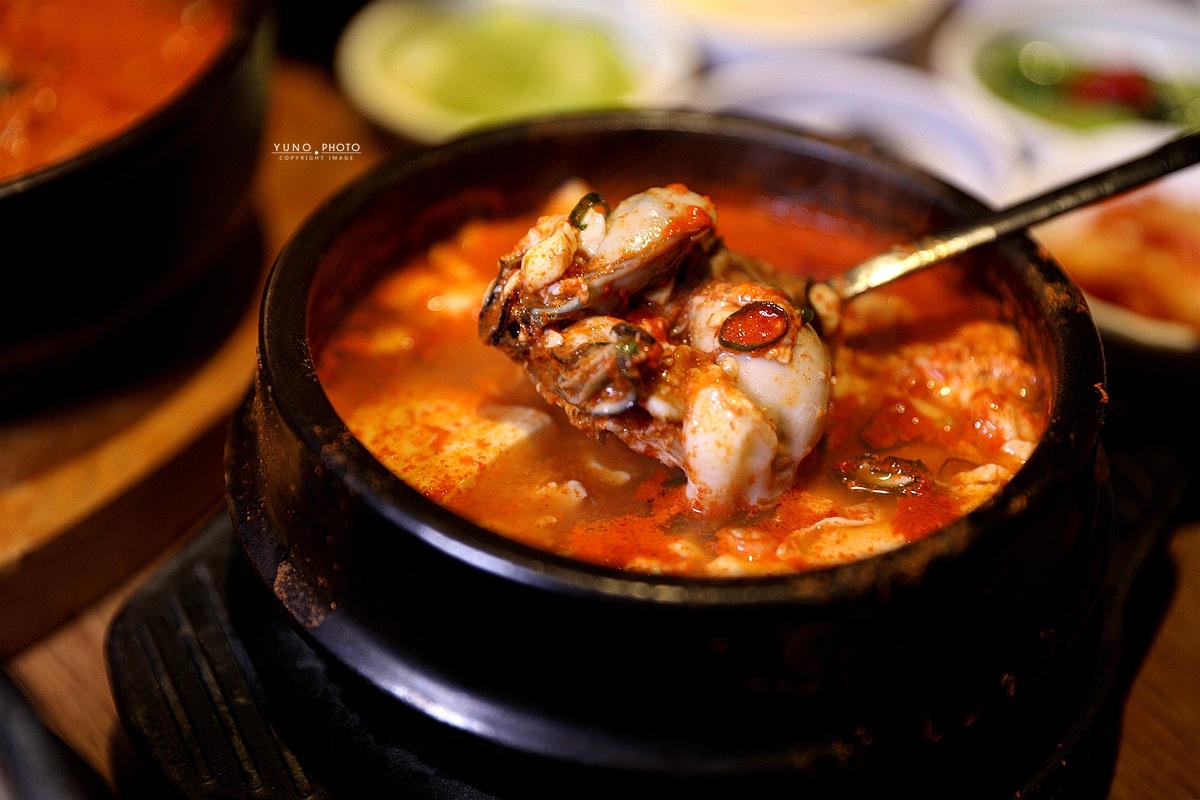 20251109-0pxgz 20251109-0pxgz