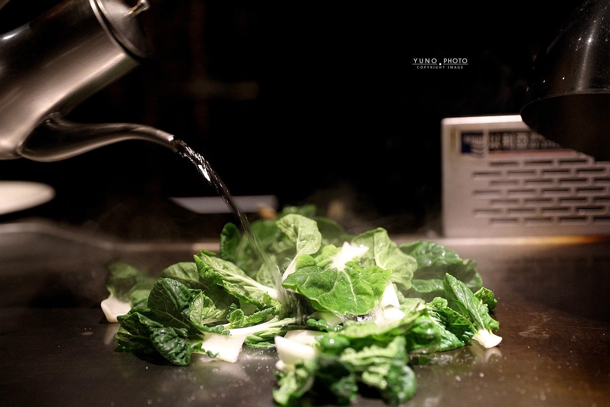 20251109-784h7 20251109-784h7