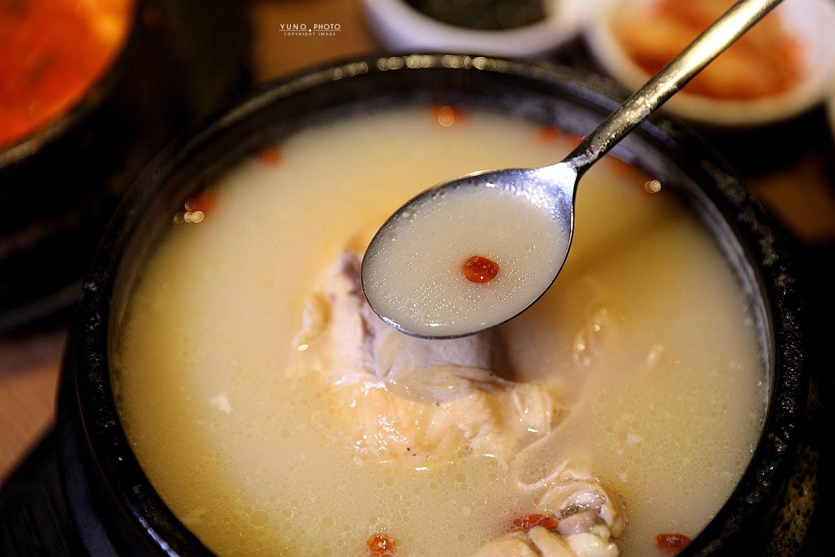 20251109-9cya5 20251109-9cya5