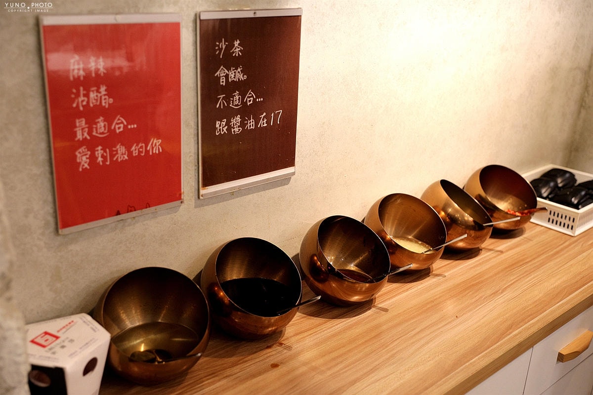 20251109-l6jf8 20251109-l6jf8