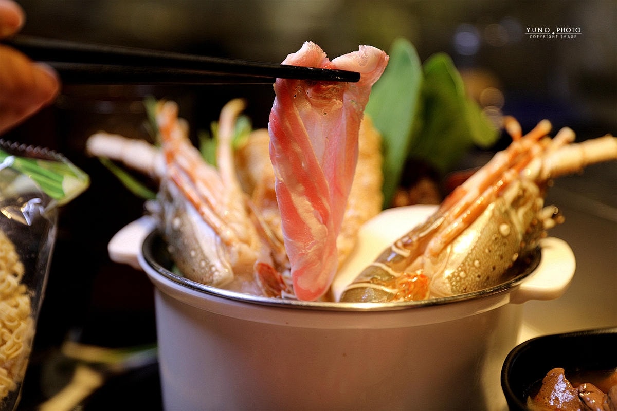 20251109-pxij4 20251109-pxij4