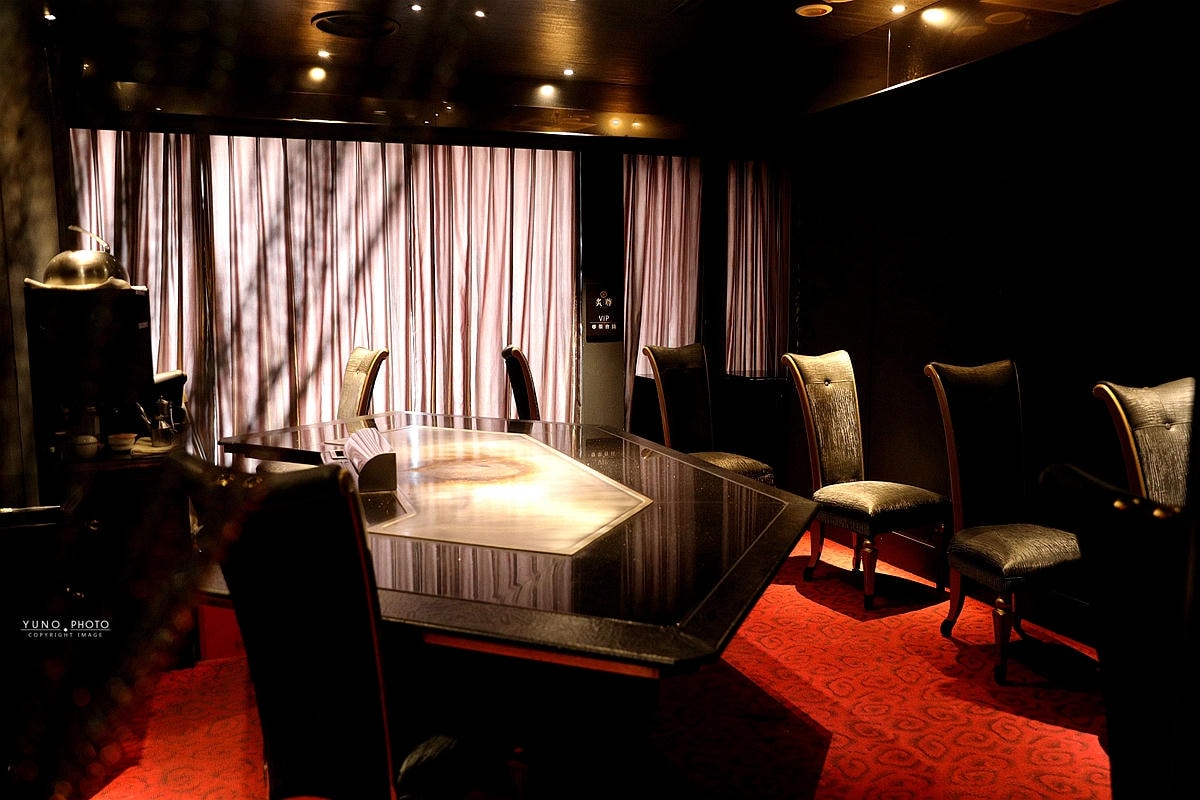 20251109-u4pzz 20251109-u4pzz