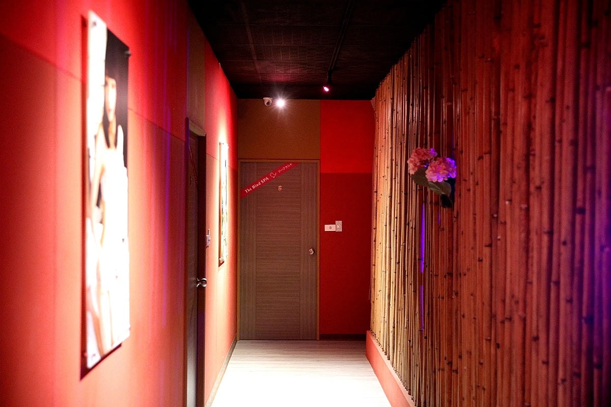 20251109-c42x5 20251109-c42x5