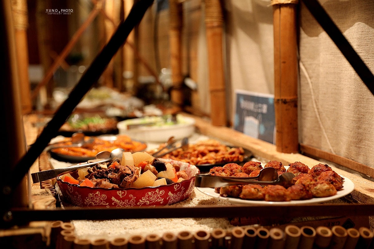 20251109-vvhaz 20251109-vvhaz