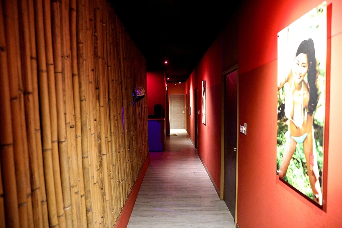 20251109-x4jel 20251109-x4jel