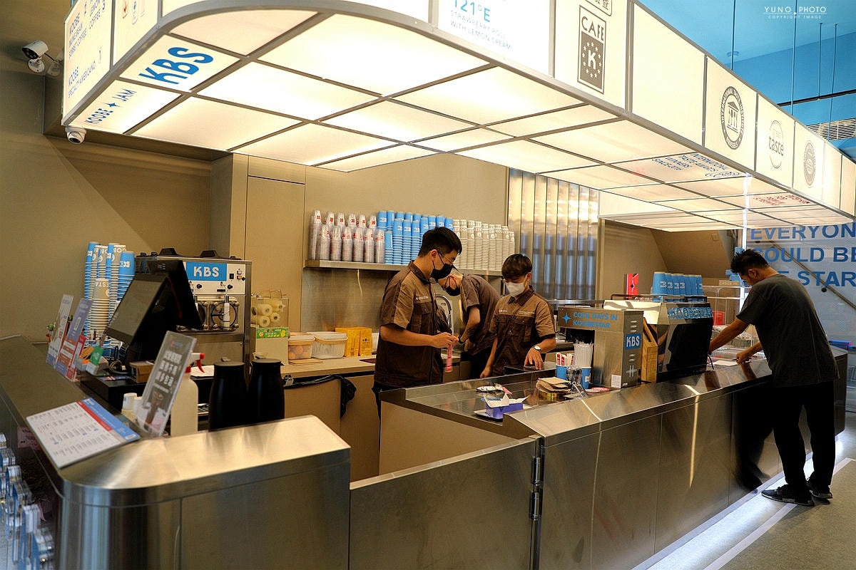 20251109-yxzv1 20251109-yxzv1