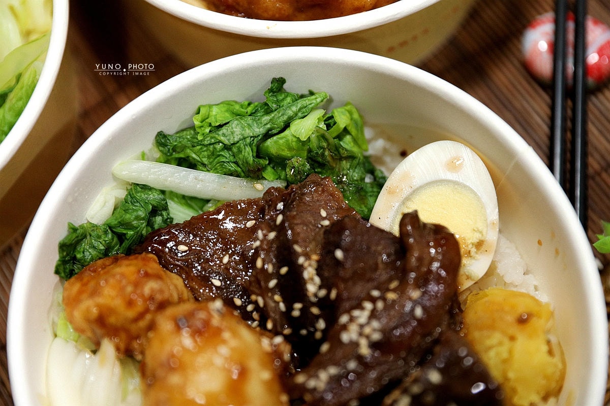 20251109-2b6qv 20251109-2b6qv