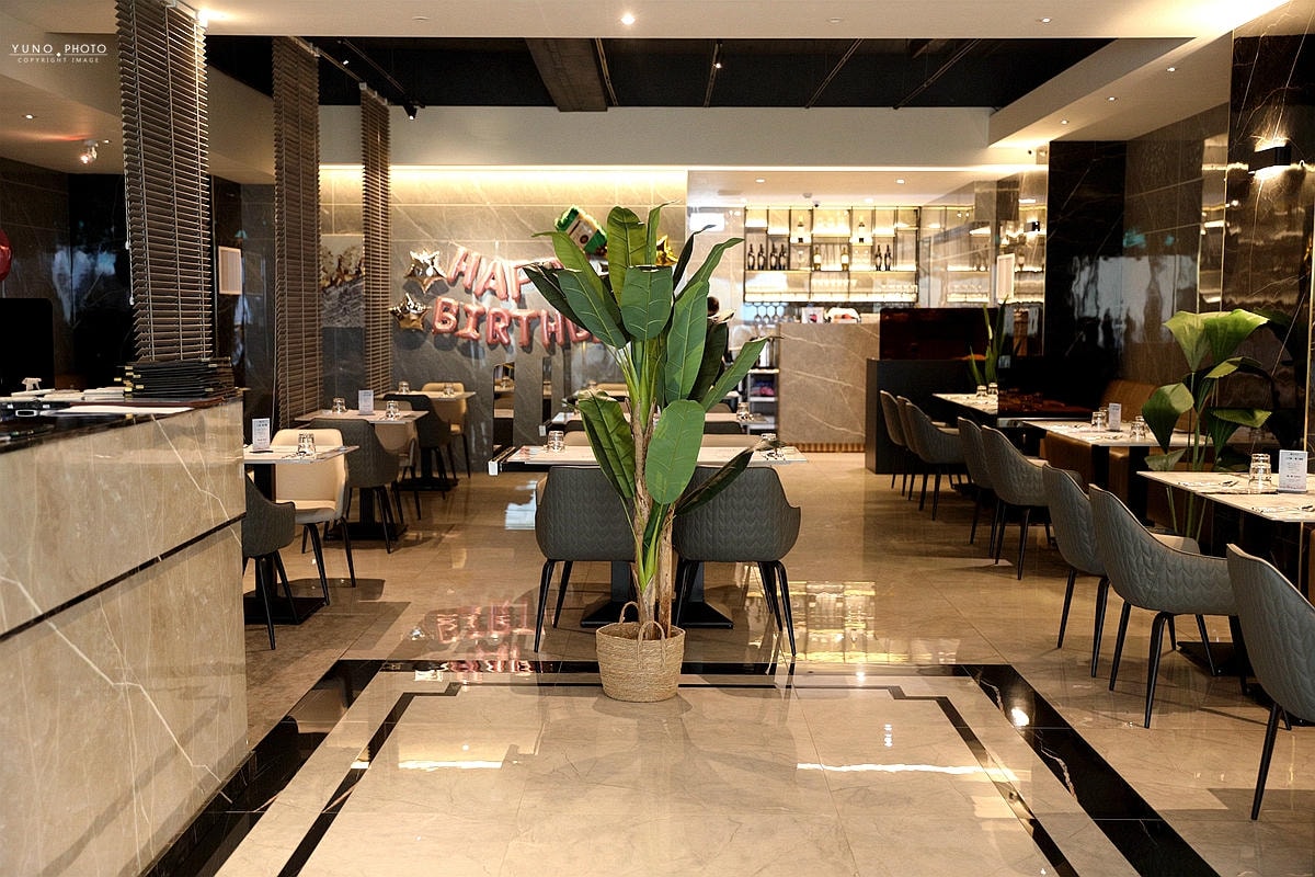 20251109-4z7rx 20251109-4z7rx