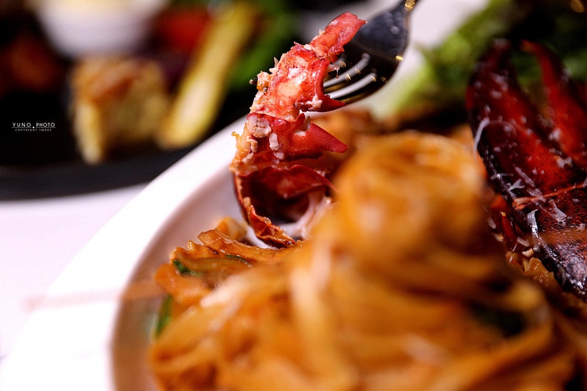 20251109-4zj03 20251109-4zj03