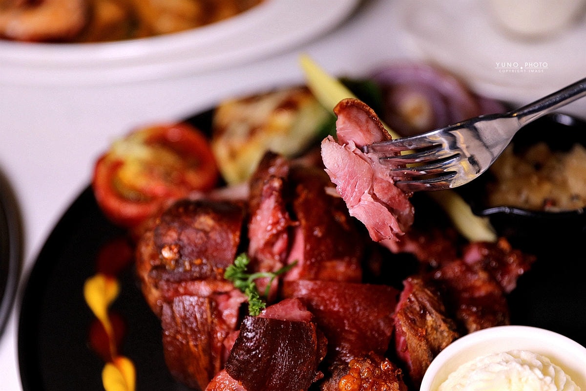 20251109-d48ca 20251109-d48ca