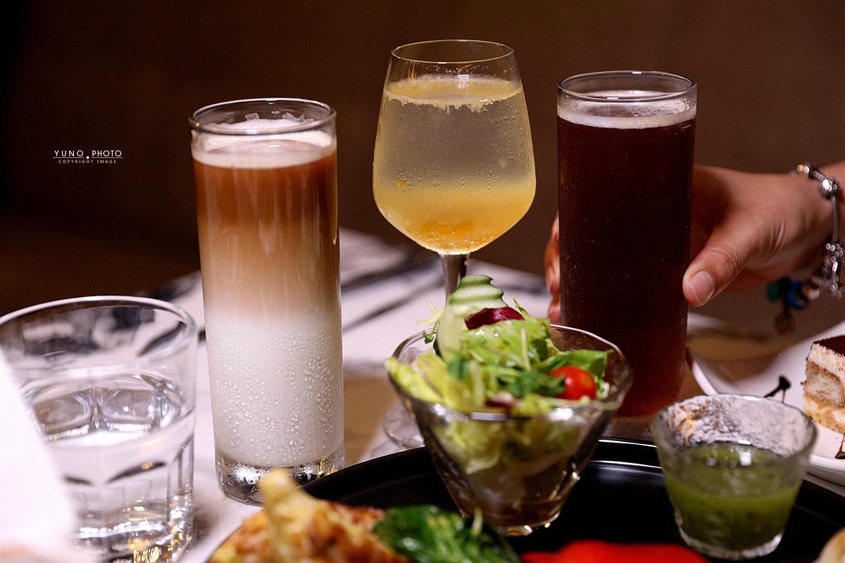 20251109-rxy37 20251109-rxy37