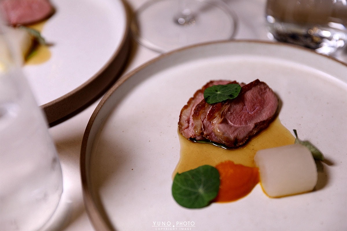 20251109-mk5lq 20251109-mk5lq