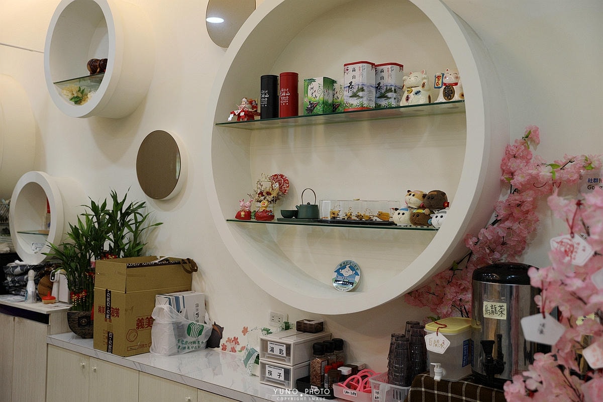 20251109-4ylfz 20251109-4ylfz