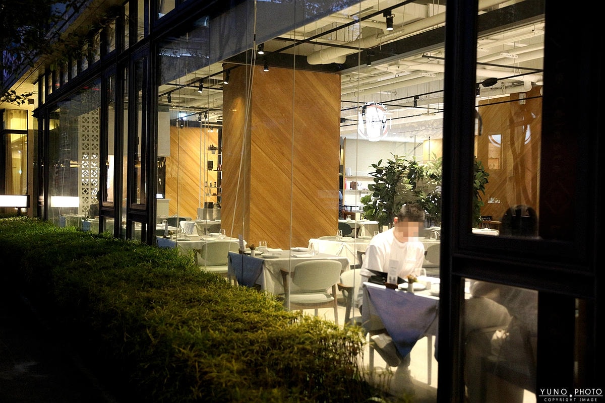 20251109-iv0r8 20251109-iv0r8