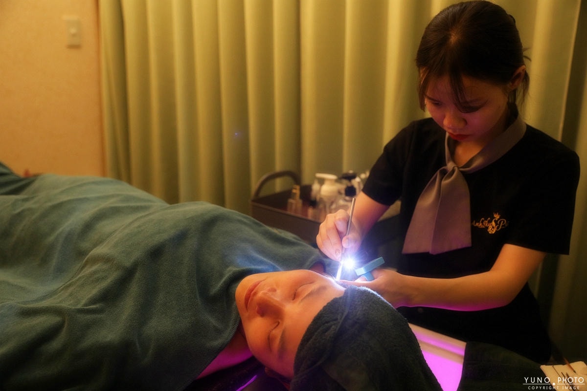 20251109-cj8fn 20251109-cj8fn