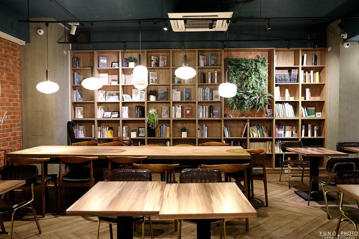 20251109-4lwyp 20251109-4lwyp