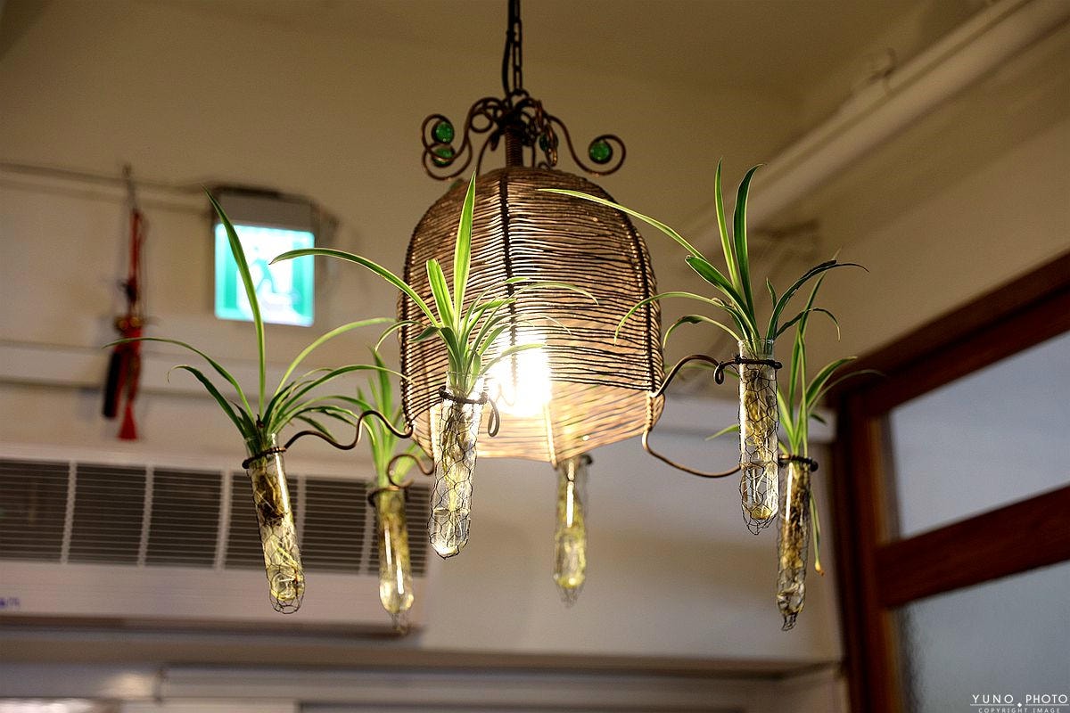 20251109-d9flo 20251109-d9flo