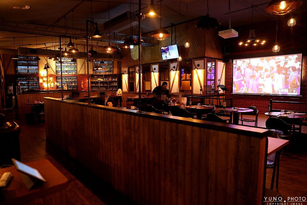 20251109-4mtgq 20251109-4mtgq