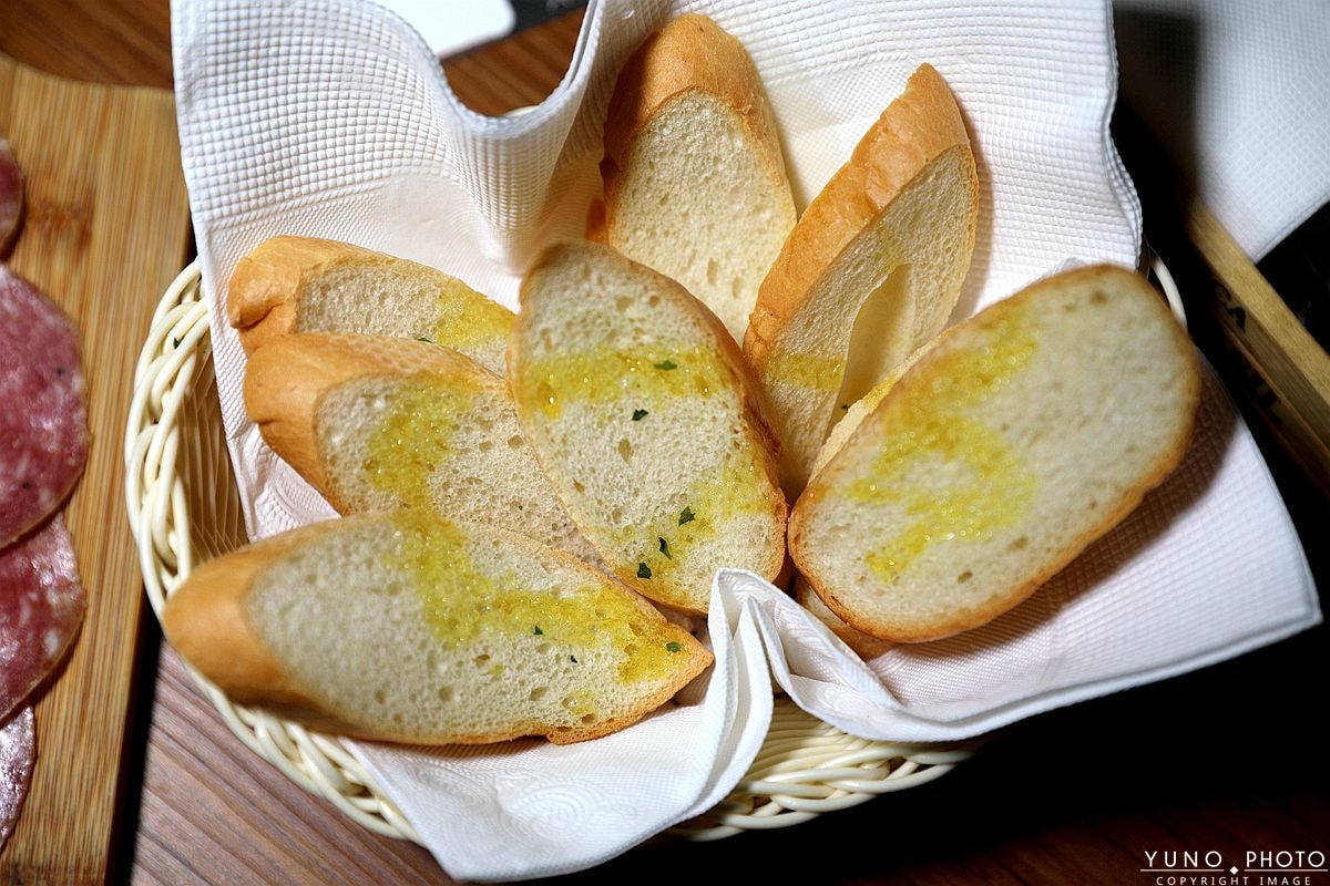 20251109-wj6c2 20251109-wj6c2