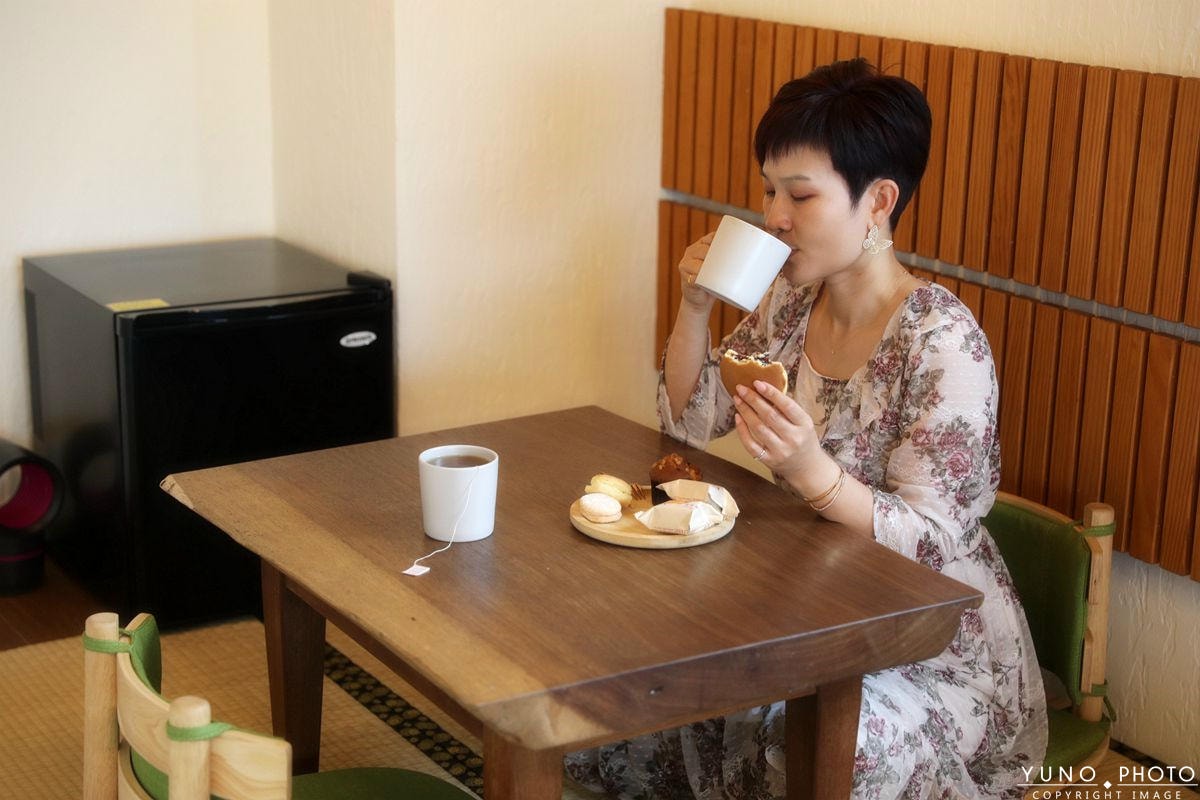 20251109-6hmyw 20251109-6hmyw