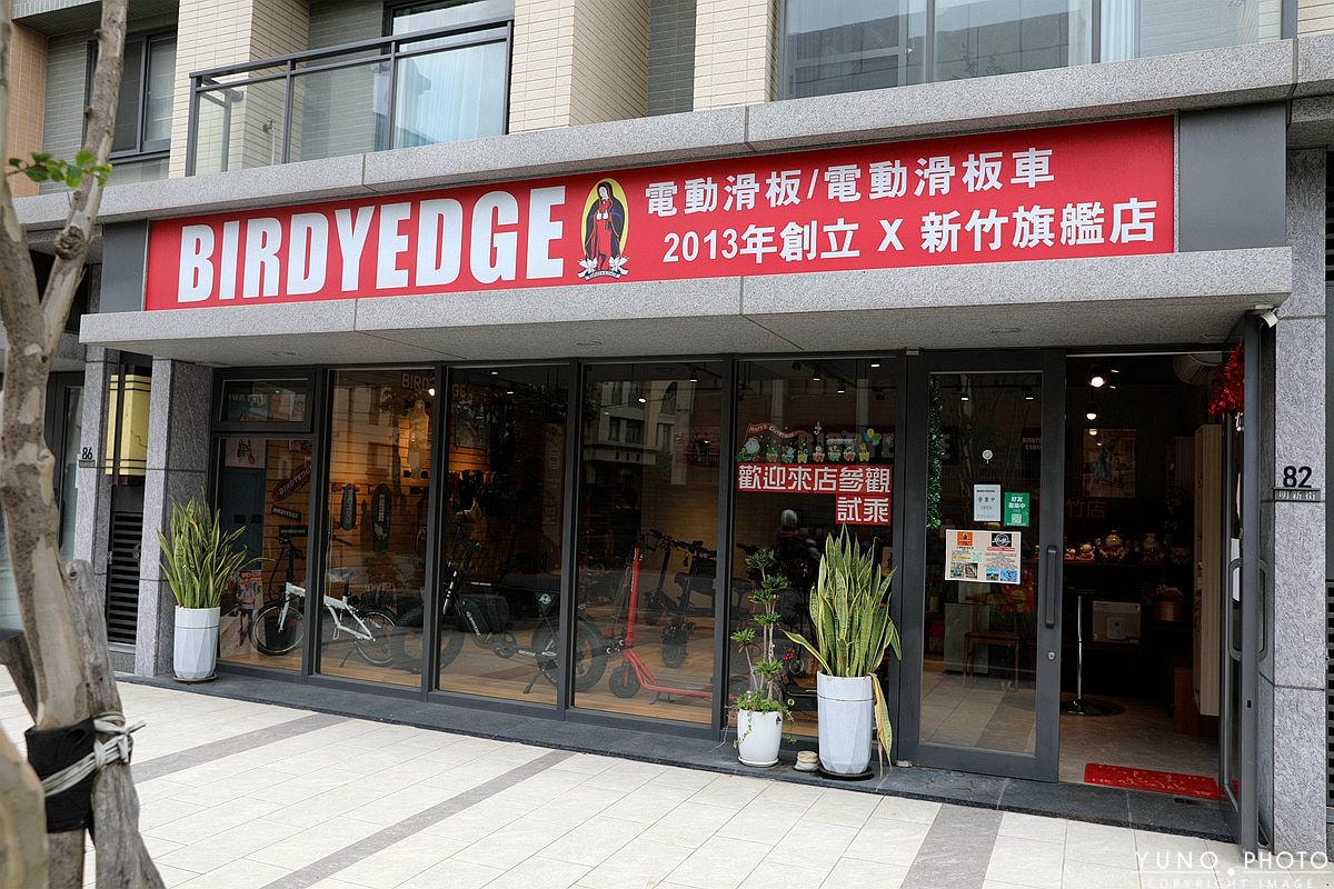 20251109-9bpzs 20251109-9bpzs