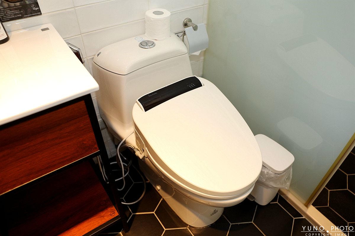 20251109-kq2y1 20251109-kq2y1