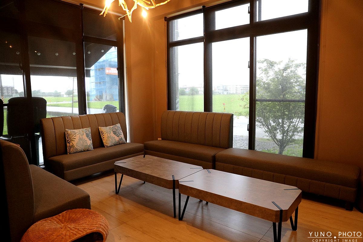 20251109-qdg9n 20251109-qdg9n