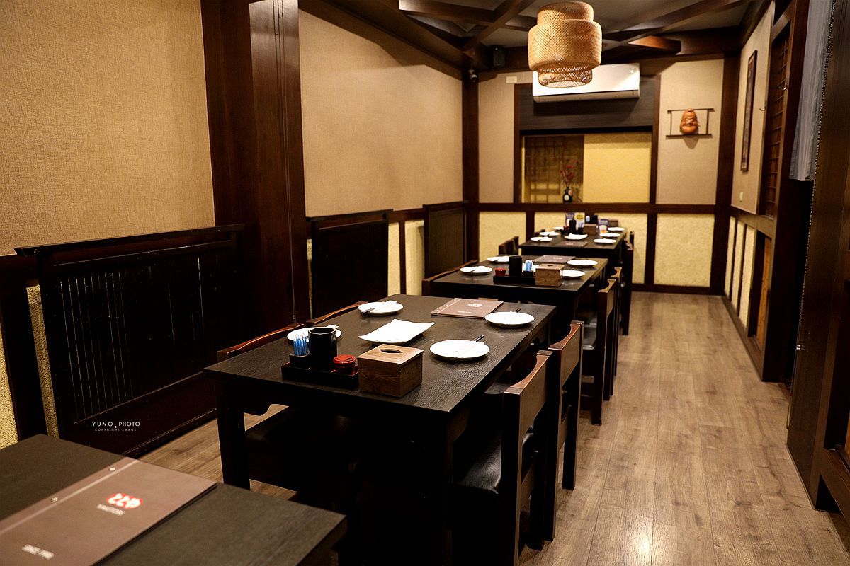 20251109-z5sjf 20251109-z5sjf