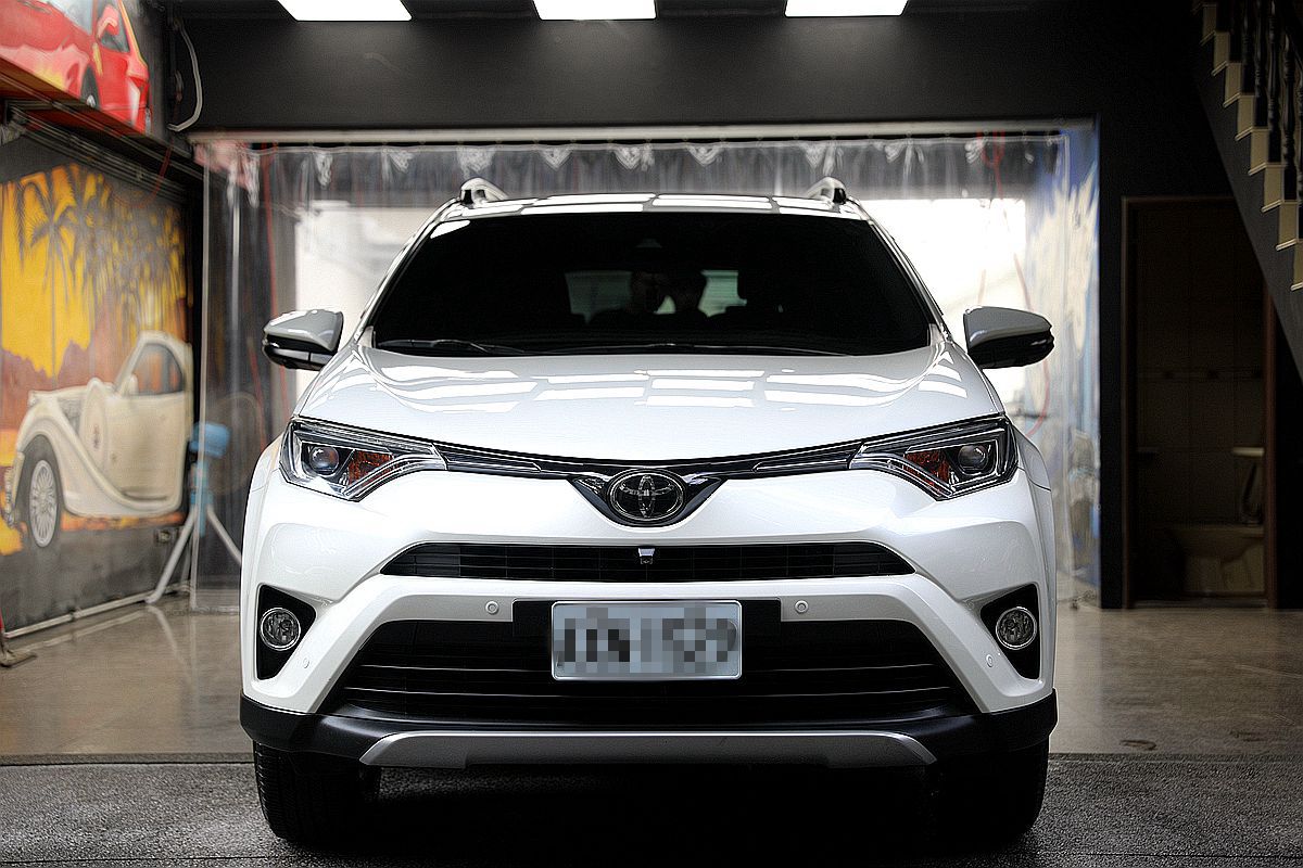 20251109-zmt7t 20251109-zmt7t