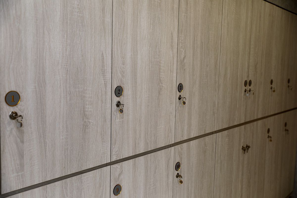 20251109-0rl1f 20251109-0rl1f