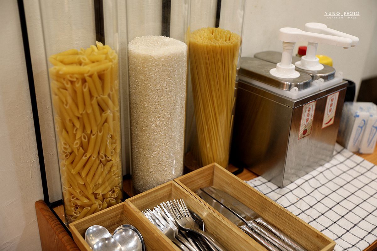 20251109-498o8 20251109-498o8