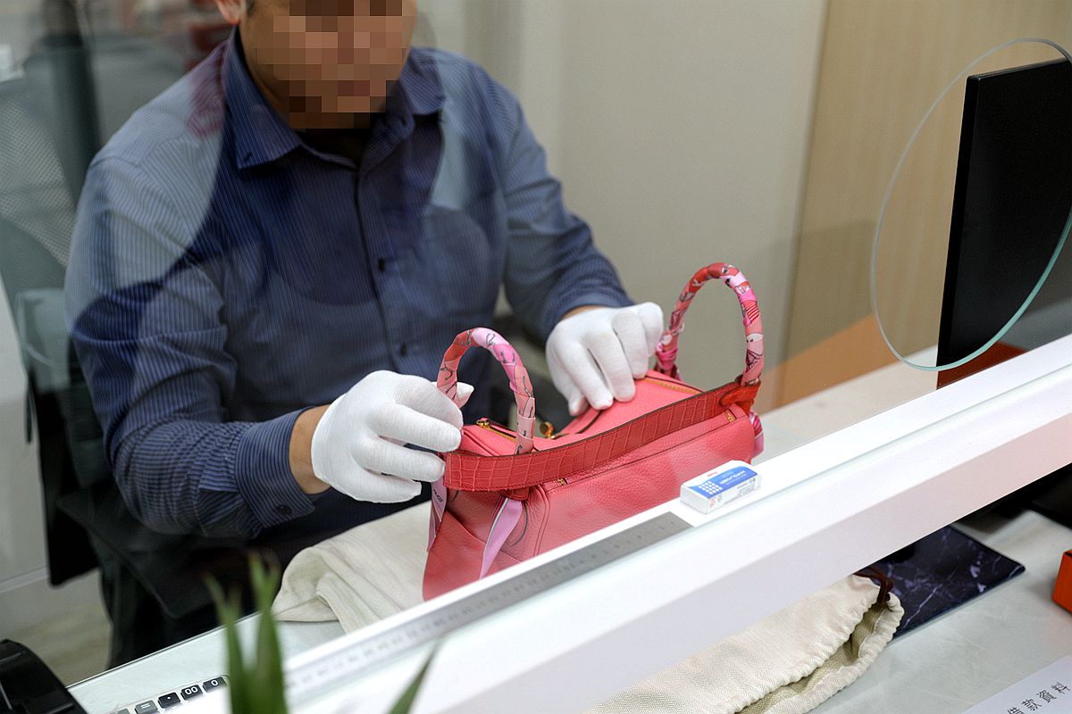 20251109-609m9 20251109-609m9