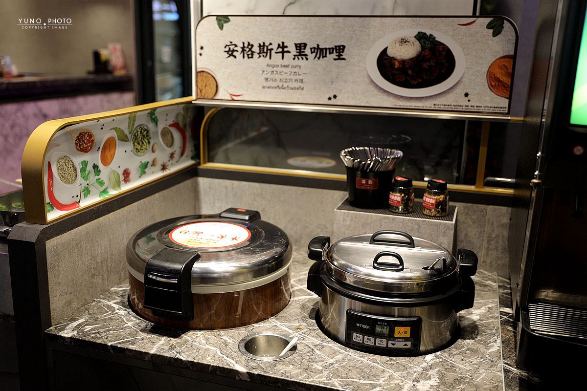 20251109-820a0 20251109-820a0