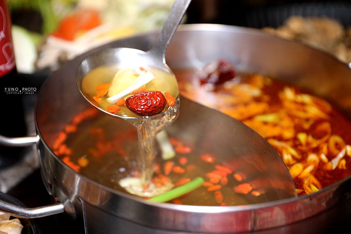 20251109-b4ogy 20251109-b4ogy