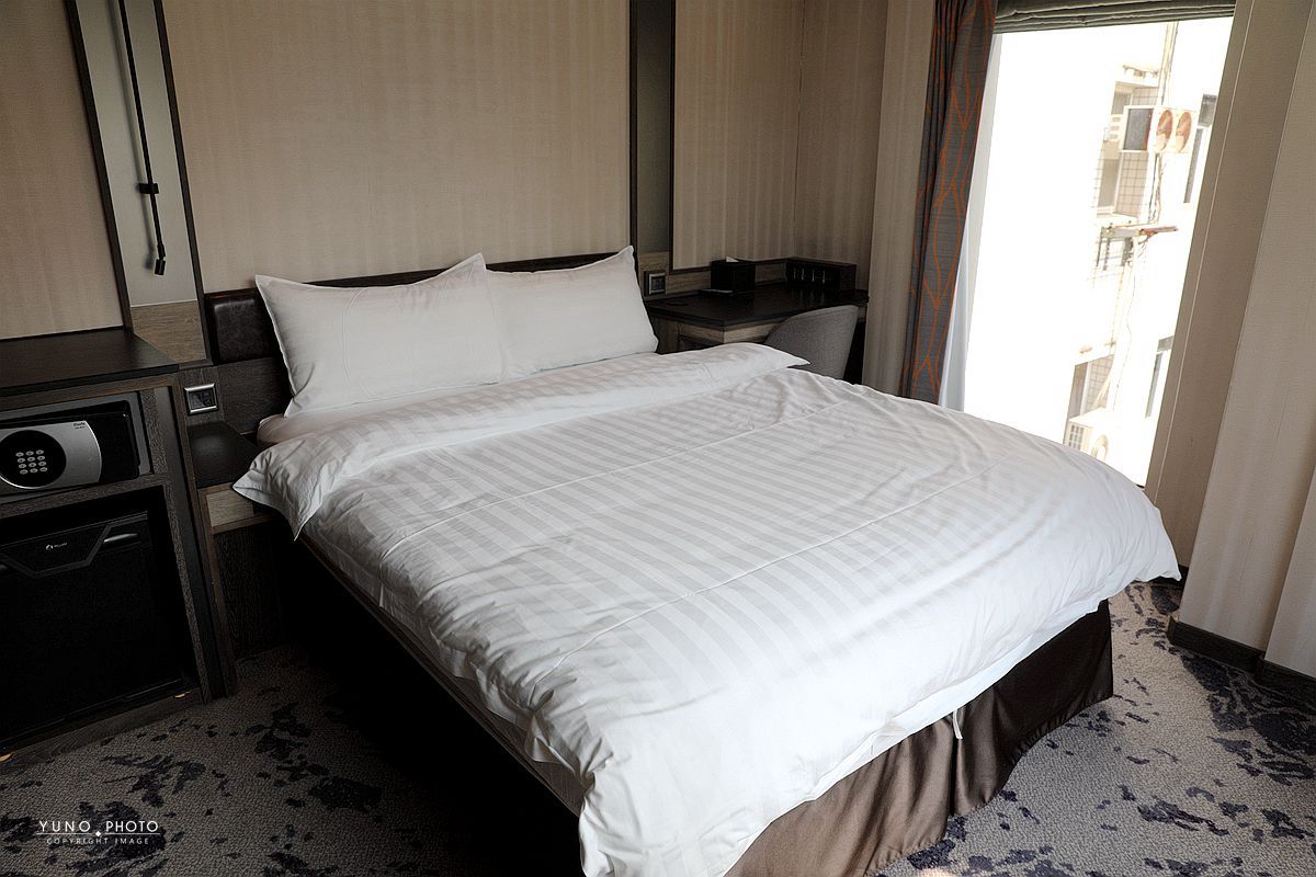 20251109-j5fxm 20251109-j5fxm