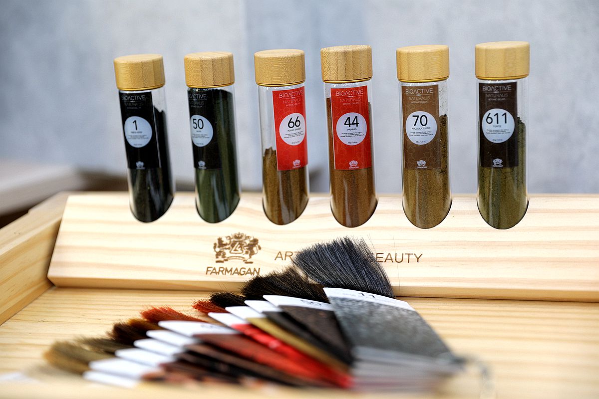 20251109-tcw6r 20251109-tcw6r