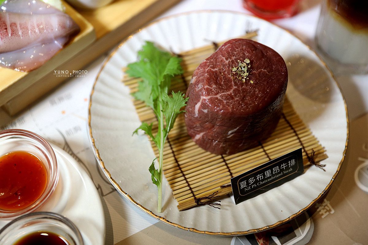 20251109-nl6ji 20251109-nl6ji