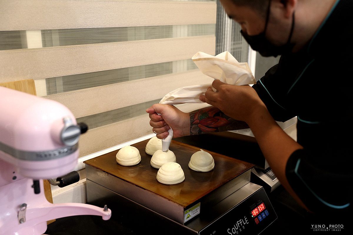 20251109-s1x3w 20251109-s1x3w